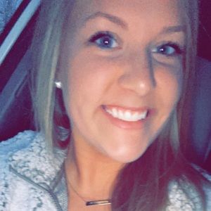 Meet your Posher, Brenna